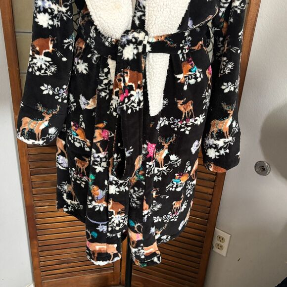 Vera Bradley Hooded Cozy Life Robe Merry Mischief Woodland Animals Size L/XL - Picture 6 of 14